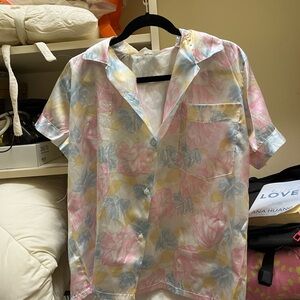 Floral Pastel 90’s Button-Up Shirt
